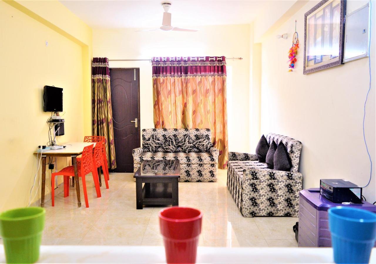 Pretty Garden View Apartment 3Bhk Furnished Flat Near Kashi Vishwanath Temple Varanasi Exterior photo